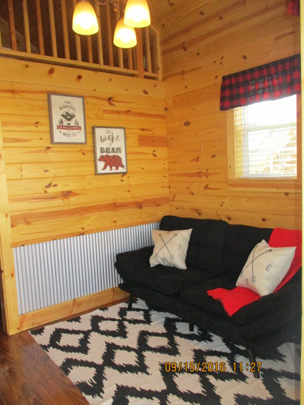 Select Knotty Pine V-Groove - Image 8