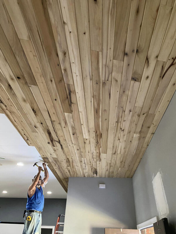 Rustic Poplar Shiplap V-Groove - Image 8
