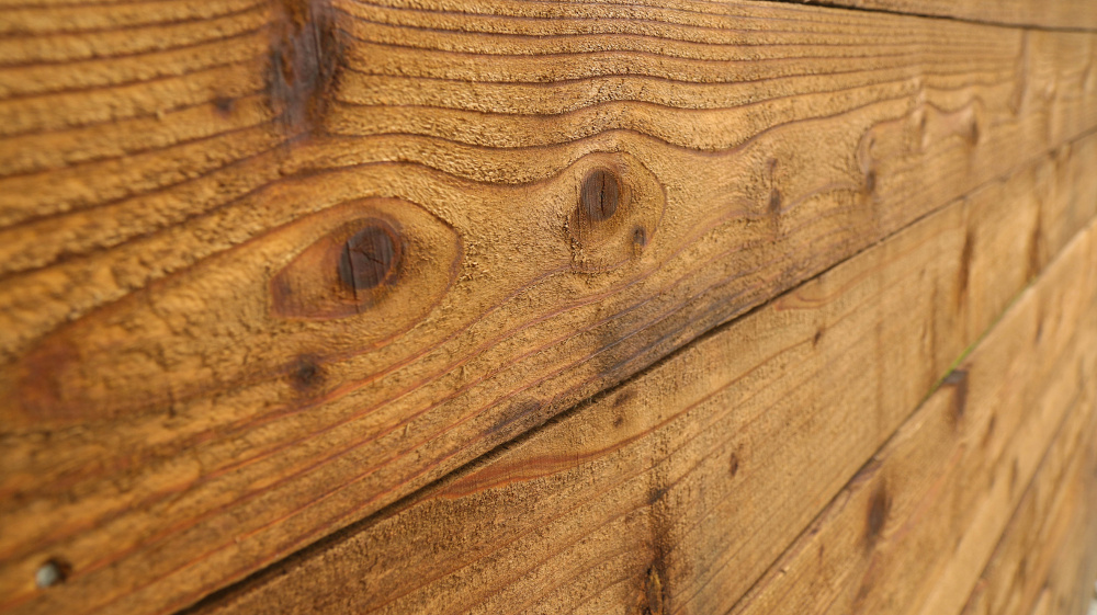 Rough Cut Horizontal Privacy Fence, Heart Pine Floors