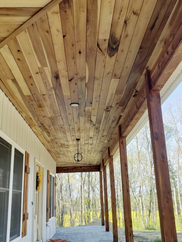Rustic Poplar Shiplap Nickel Gap